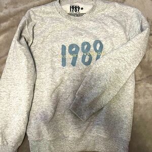 Taylor Swift 1989 TV Crewneck